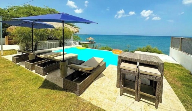 Premium Palmar Ocoa Villa