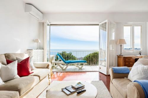 Premium Penthouse with Panoramic Sea View