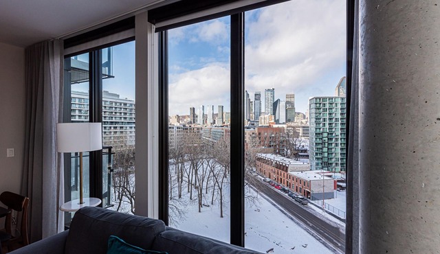 Premium Plus – City View
