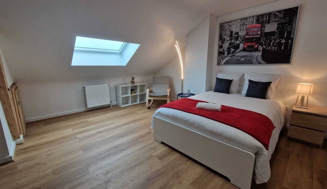 Premium Room 6 London