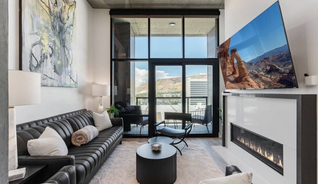 Premium SLC Luxury- Penthouse VIEWS+ Top Amenities