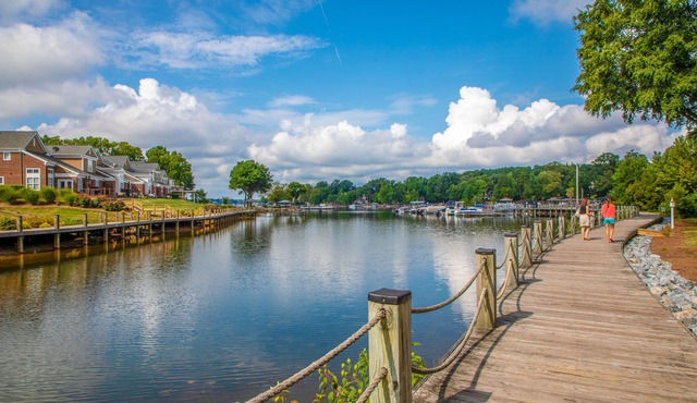 Premium Top Floor, End Unit with Beautiful Waterfront Views of Lake Norman