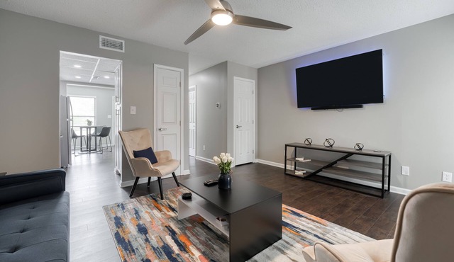 Premium Townhome w/2 King Beds & Luxury Bathrooms