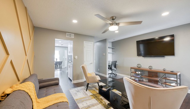 Premium Townhome #2 w/2 King Beds & Luxury Baths