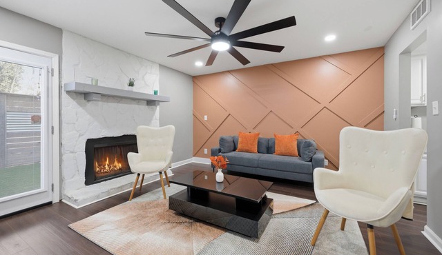 Premium Townhome #A w/2 King Beds & Luxury Baths