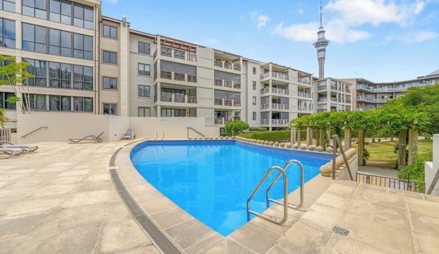 Premium Viaduct Waterfront Abode | Pool & Parking