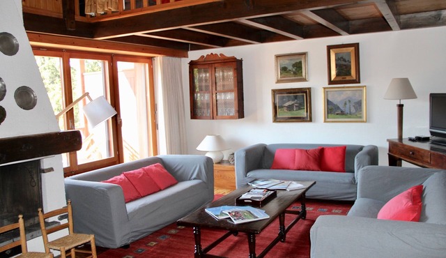 PRES FLEURIS, charming flat in Crans Montana