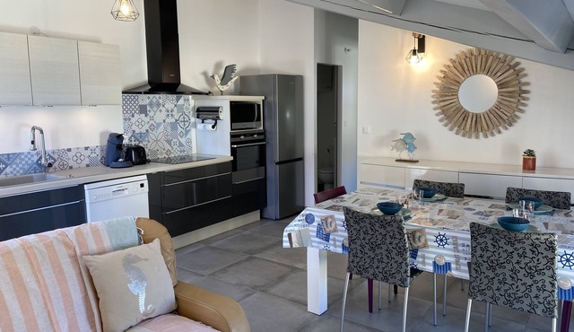 Presqu'île de Giens, new T2, "La Longue",