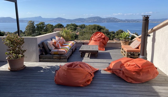 Presqu'ile de Giens - Swimming pool - panoramic sea view - 6 bedrooms - 12 people