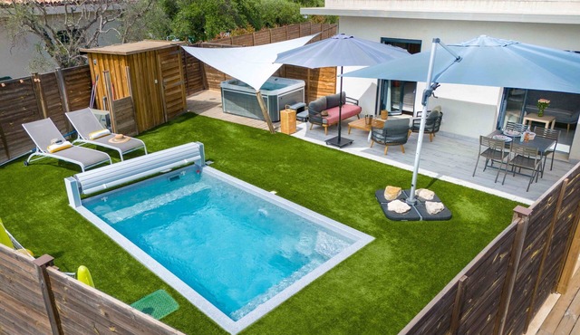 Prestige apartment, private SPA and heated swimmin