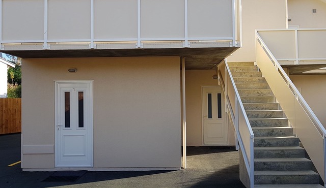 Prestige Apartments No 1. New one bed apartment fully self contained.