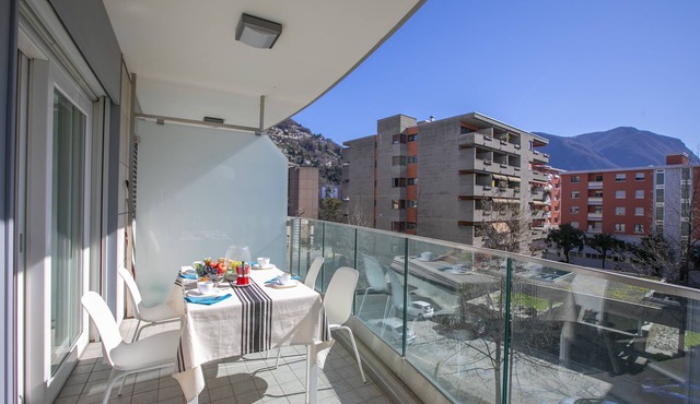 Prestige du Lac 27, Lugano, Switzerland