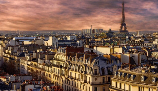 PRESTIGE LIVING IN THE HEART OF THE 11TH ARRONDISSEMENT