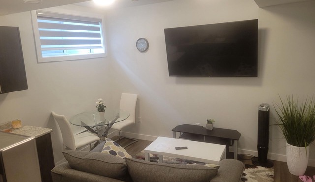 Prestige Suite-beautifully finished 2 bedroom home