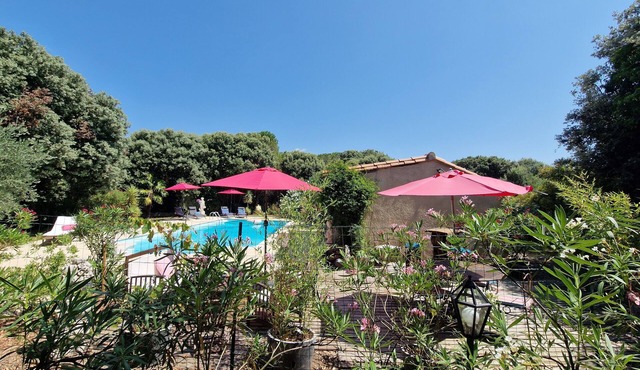 Prestige Villa - 4 rooms - Private pool - Bar & Spa - Park 4,000 m²