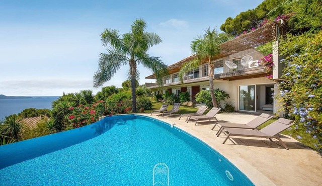 Prestigieuse Villa Piscine/vue mer-WiFi/CLiM ByHC