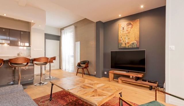 Prestigious apartment – rue des Arts