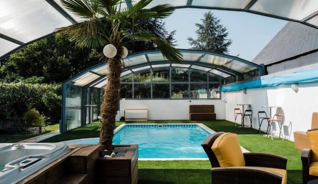 Prestigious historic estate with heated indoor pool