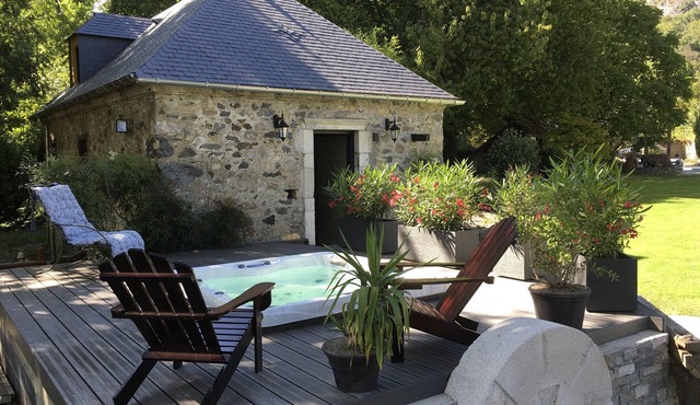 Prestigious renovated barn