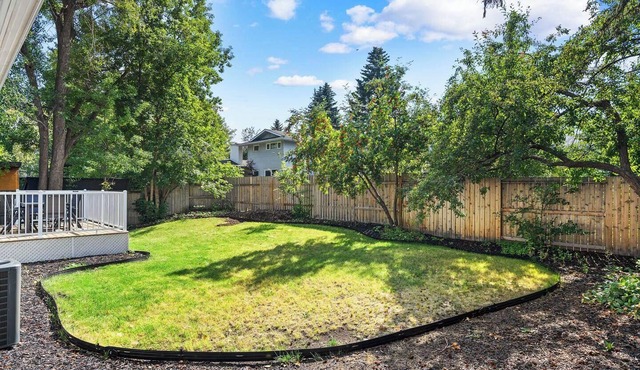 Prestigious Retreat w Gym, AC, Office, 5BR, Cable