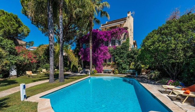 Prestigious Villa 8 bd*, jacuzzi, independent studio, pool