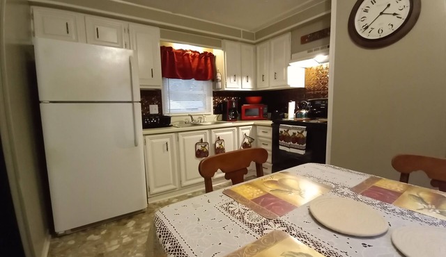 Preston get-away with covered porches