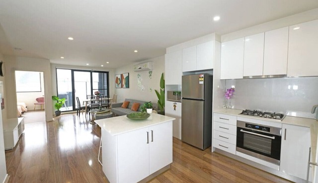 Preston Spacious Apartment fully self-contained Parking Wi-Fi