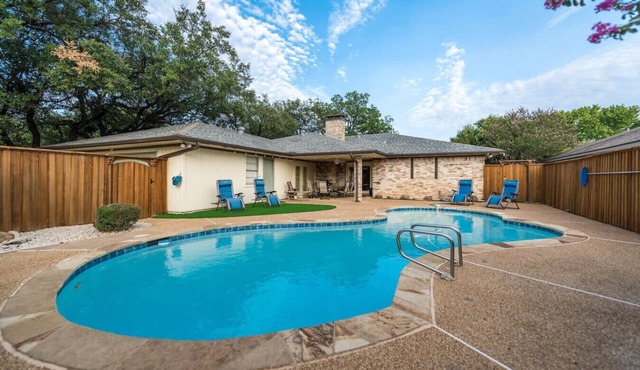 Prestonwood 4 Bed 3Bath Specious with Garage