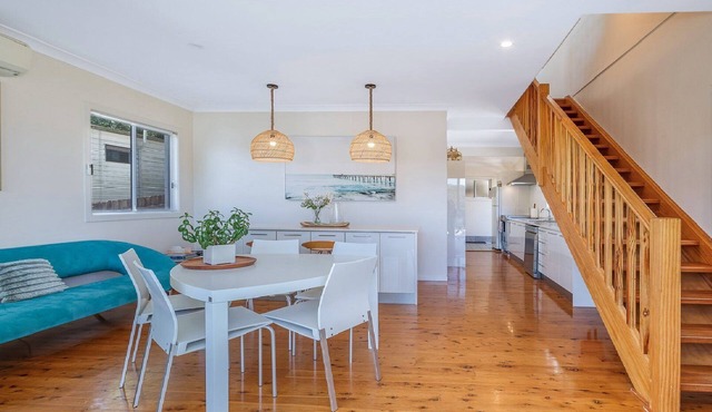 Pretty Beach Bay Vista by HolidayCo.