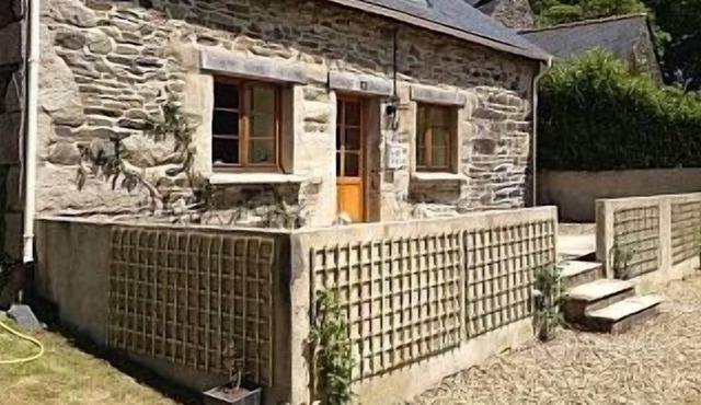 Pretty Brittany Cottage