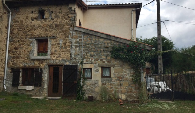 Pretty country house