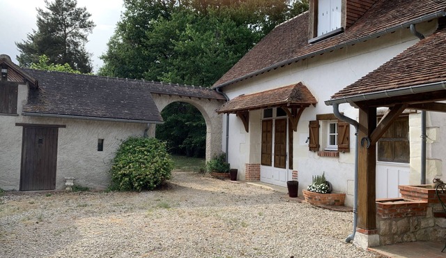 Pretty country house