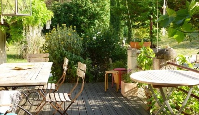 Pretty Farmhouse Completely Renovated w/Garden of 4500 Square Meters & Forest