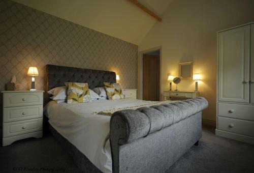 Pretty Garden Cottage