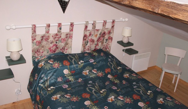 Pretty house in the green Périgord. Ideal for a romantic getaway.