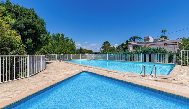 Pretty house close to the beach, swimming pool/tennis