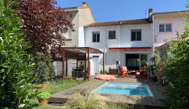Pretty house near Bordeaux