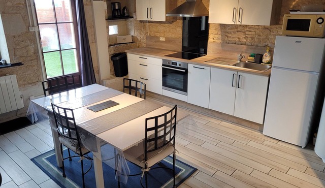 Pretty House of 70m2 surrounded by animals.