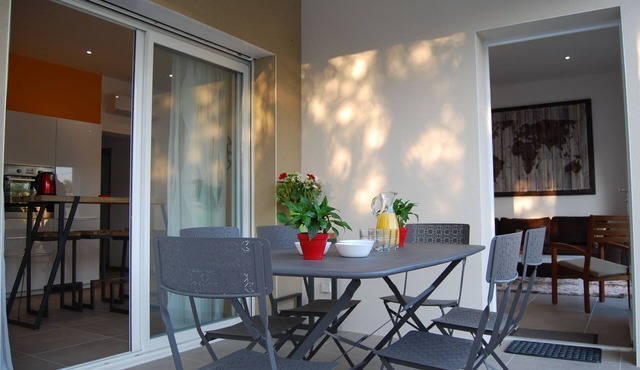 Pretty house with jacuzzi 100 m2 + garage. 3 ch 8 people 200 m from the beach