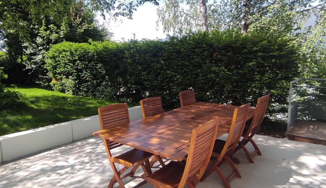 Pretty new and comfortable house between towns and lakes