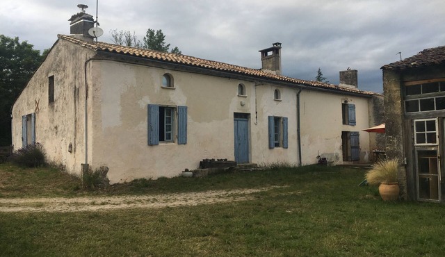 Pretty old house ideal for small groups