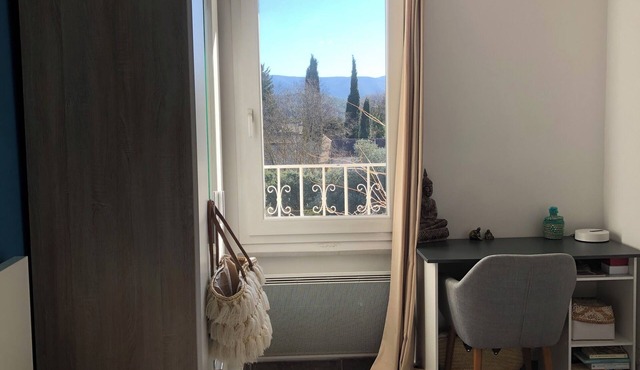 PRETTY PROVENCE HOUSE WITH SWIMMING POOL - 20 MIN FROM CASSIS AND AIX-EN-PROVENCE