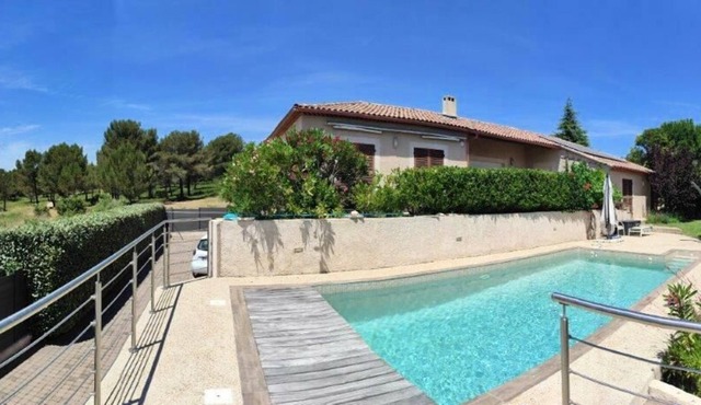 Pretty, quiet house with private pool - 5-room apartment 10 people