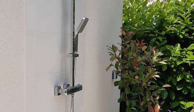 Pretty rural cottage with swimming pool in a haven of peace