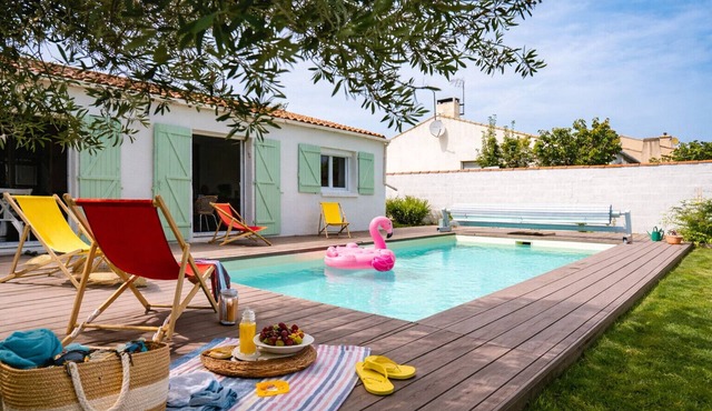 Pretty renovated house with swimming pool - Les Sables 8 pers