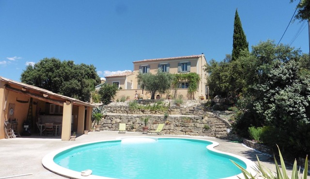 Pretty, spacious holiday home with private pool