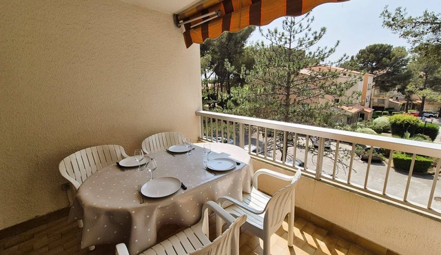 Pretty studio 350 m from the beach at Saint Asile, all on foot.