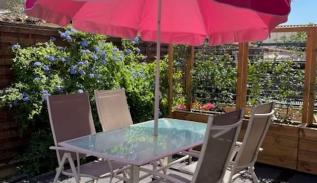 Pretty T2 with garden