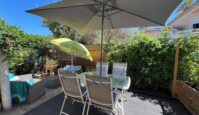 Pretty T2 with garden