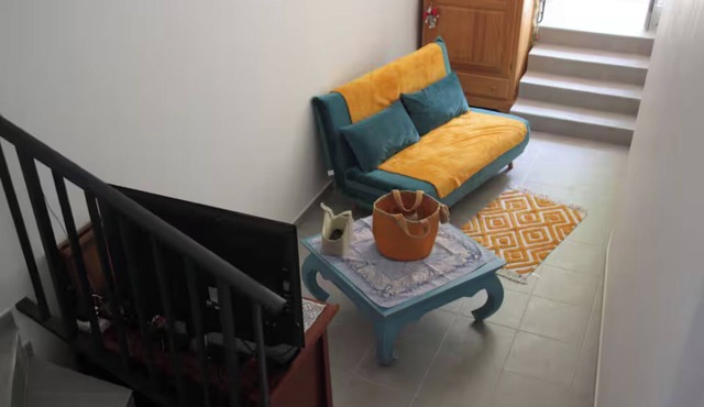 Pretty "Terrace and Sea" house ideally located